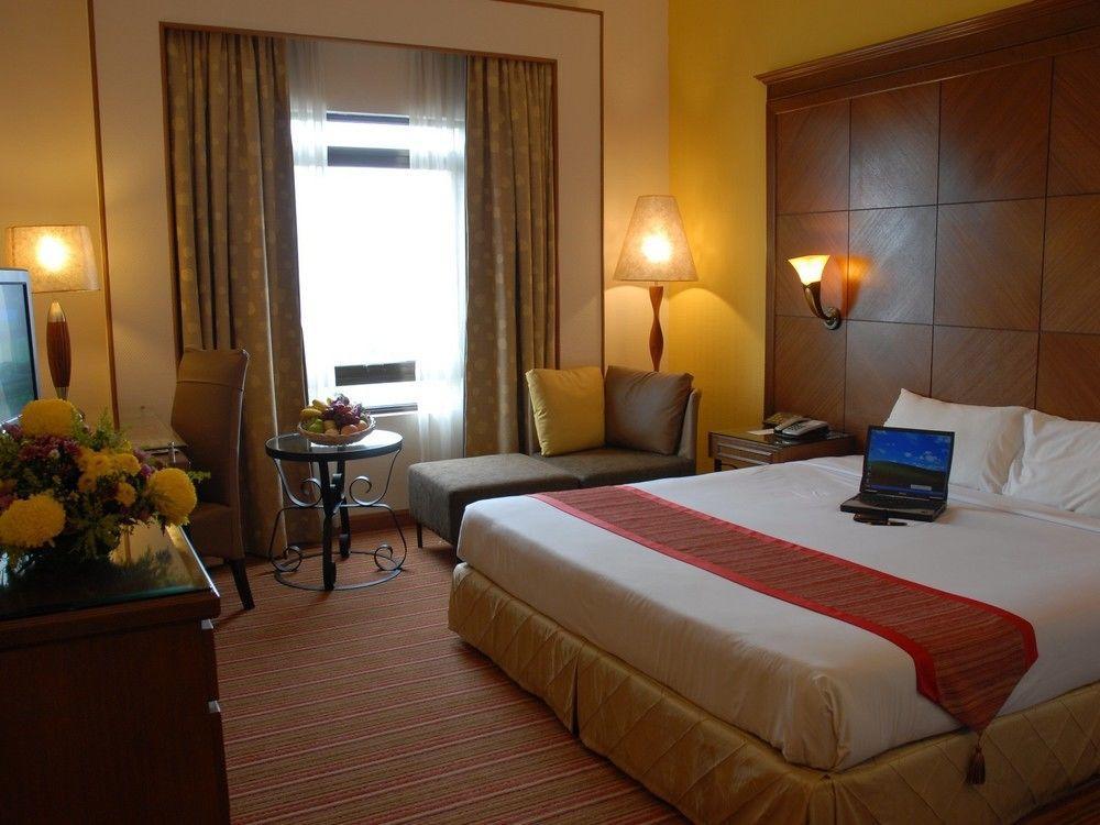 Holiday Villa City Center อลอร์สตาร์ ภายนอก รูปภาพ